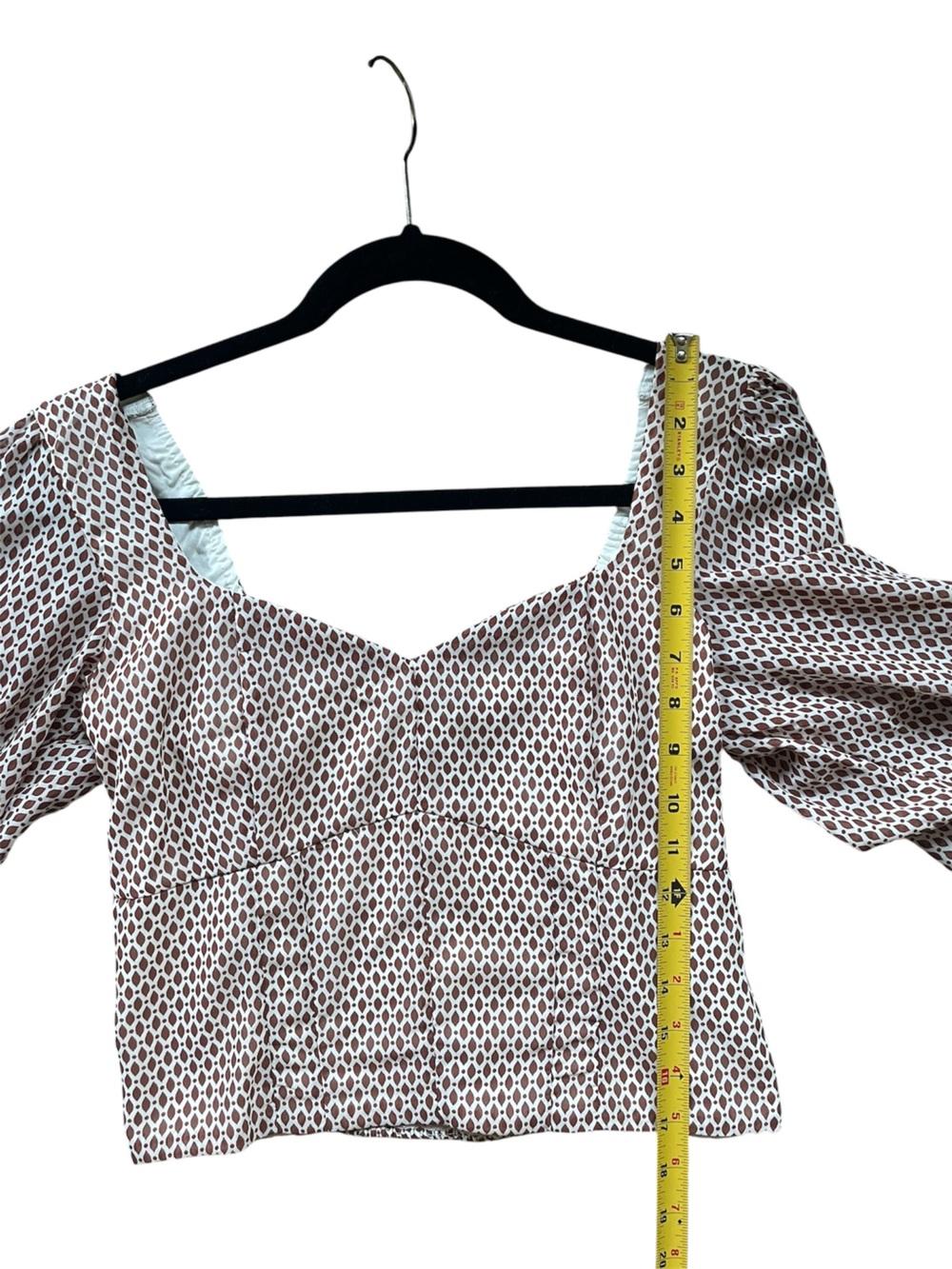 Abercrombie Cropped Brown and White Printed Long Sleeve Blouse Small - Picture 4 of 5